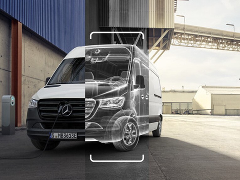 Entdecken Sie den Mercedes-Benz Sprinter Transporter Mercedes-Benz Sprinter Transporter in Dunkelgrau